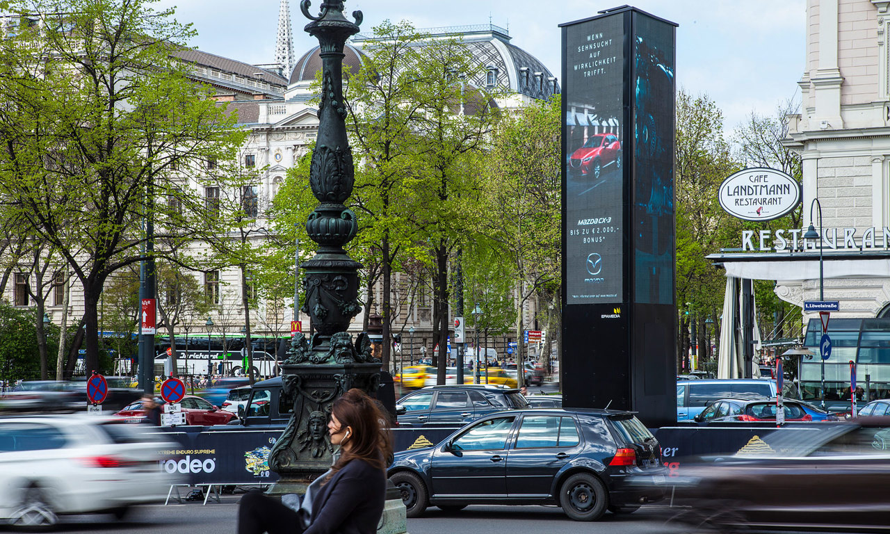 EPAMEDIA LED-Tower