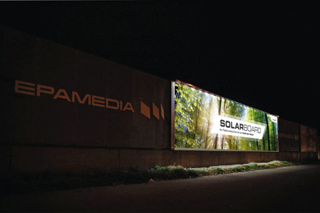 Das neue Solarboard der EPAMEDIA am Landstraßer Gürtel in Wien. Fotocredit: EPAMEDIA