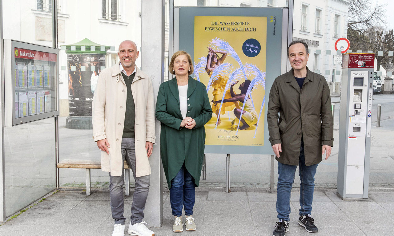 V.l.: Thomas Frauenschuh (EPAMEDIA), Ingrid Sonvilla (Schloss Hellbrunn) und Christian Salic (Agentur Salic). © EPAMEDIA