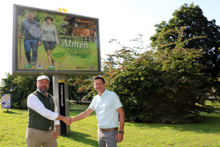 V.l.: Roland Simonetitsch (Regionalleiter EPAMEDIA Kärnten), Siegfried Huber (Präsident der Landwirtschaftskammer Kärnten). © EPAMEDIA