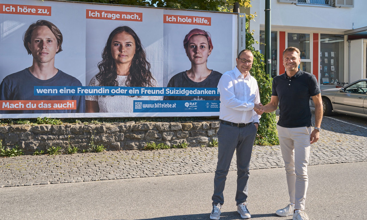 V.l.: Andreas Prenn (Leiter SUPRO), Willi Bonjsak (Head of Regional Sales EPAMEDIA Vorarlberg). © EPAMEDIA