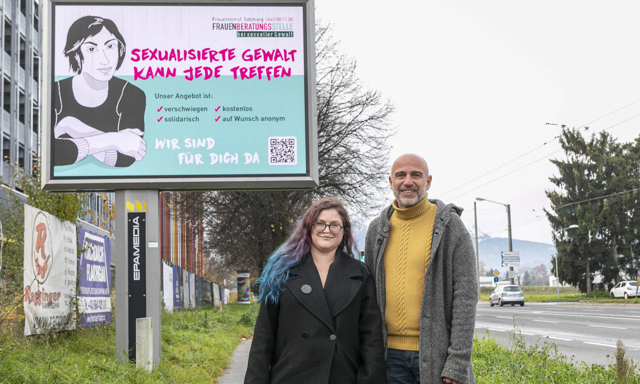 V.l.: Agnes Menapace (Leitung Frauenberatungsstelle Salzburg bei sexueller Gewalt) und Thomas Frauenschuh (Regionalleiter Salzburg EPAMEDIA). © EPAMEDIA