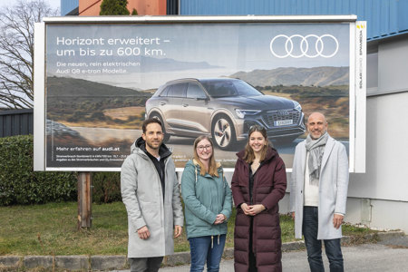V.l.: Korbinian Schleich (Head of Brand & Experiential Marketing Audi Österreich), Sonja Toplak (Media PMC), Nina Hofer (Campaign Marketing Audi Österreich) und Thomas Frauenschuh (Head of Regional Sales Salzburg EPAMEDIA). © EPAMEDIA