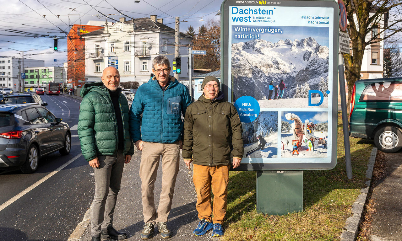 V. l. n. r.: Thomas Frauenschuh (Head of Regional Sales Salzburg, EPAMEDIA), Rupert Schiefer (Geschäftsführer, Bergbahnen Dachstein West) und Sigi Strasser (Agentur si.stra)